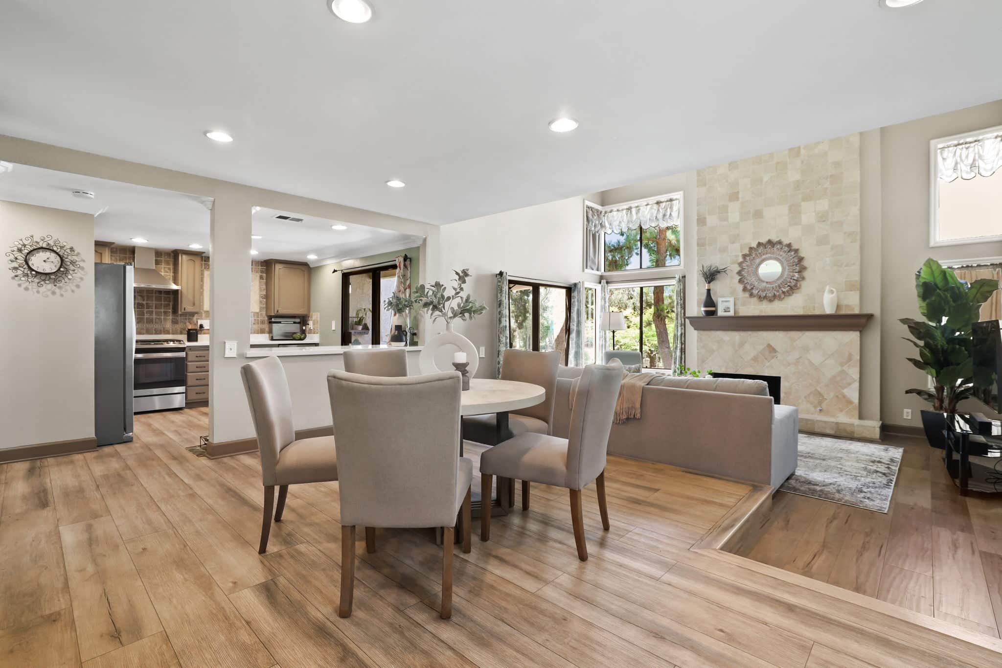 26701 Manzanares, Mission Viejo